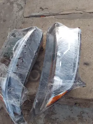 Honda Cr-v Headlight 2018 Headlight Available