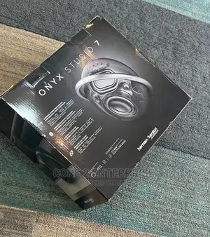 Onyx Studio 7