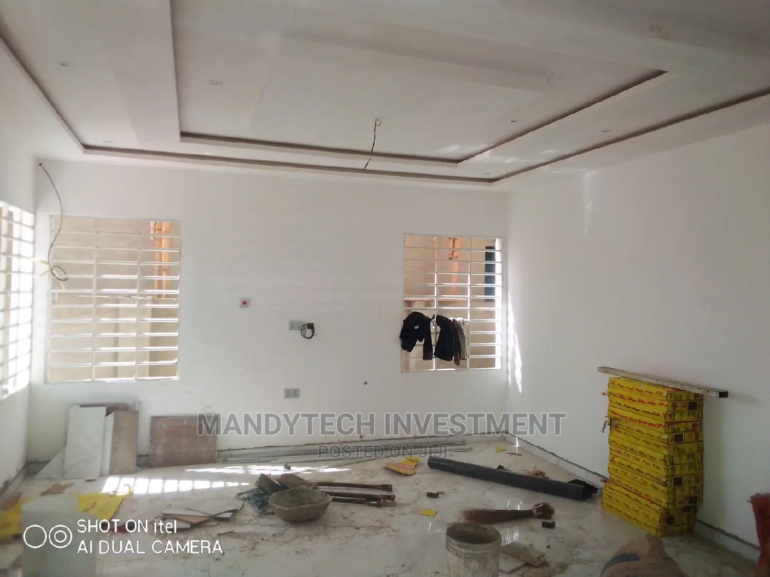 3bdrm Duplex in School Junction for sale