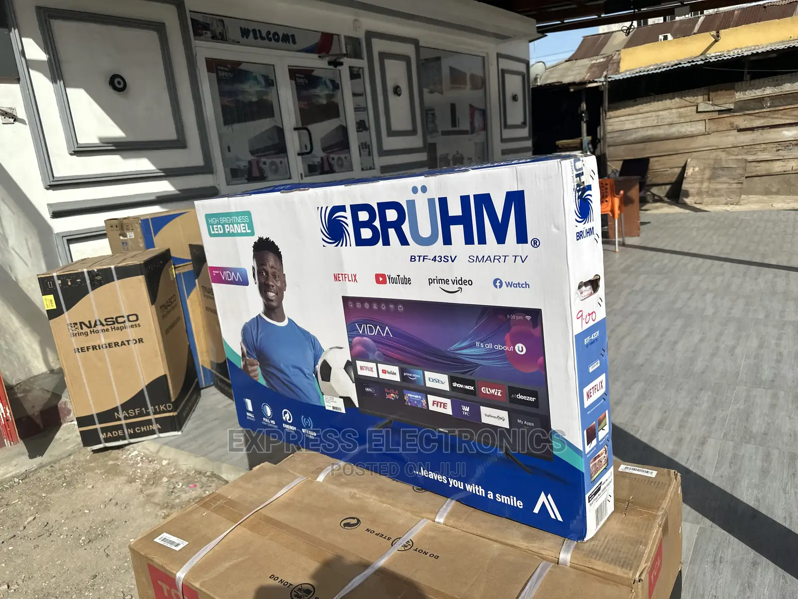Bruhm High Brightness High Contrast LED Panel 43”Smart