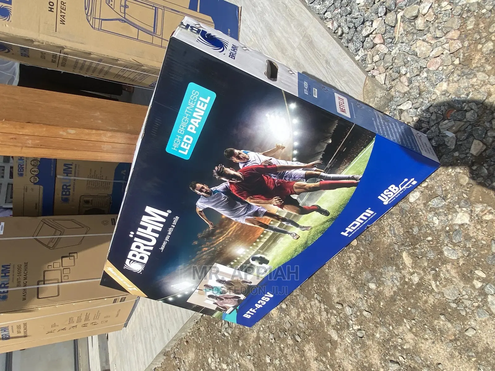 Affordable Bruhm Smart Tv With Free Wall Bracket Inside(43”)