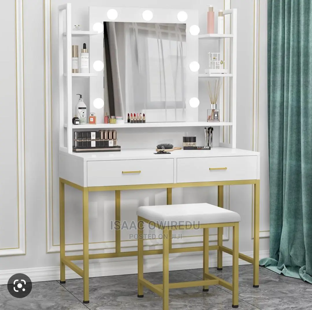 Dresing Mirror