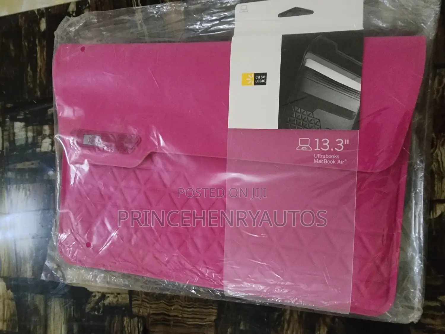 Case Logic SSMA-313 Welded Sleeve FOR 13'' LAPTOPS