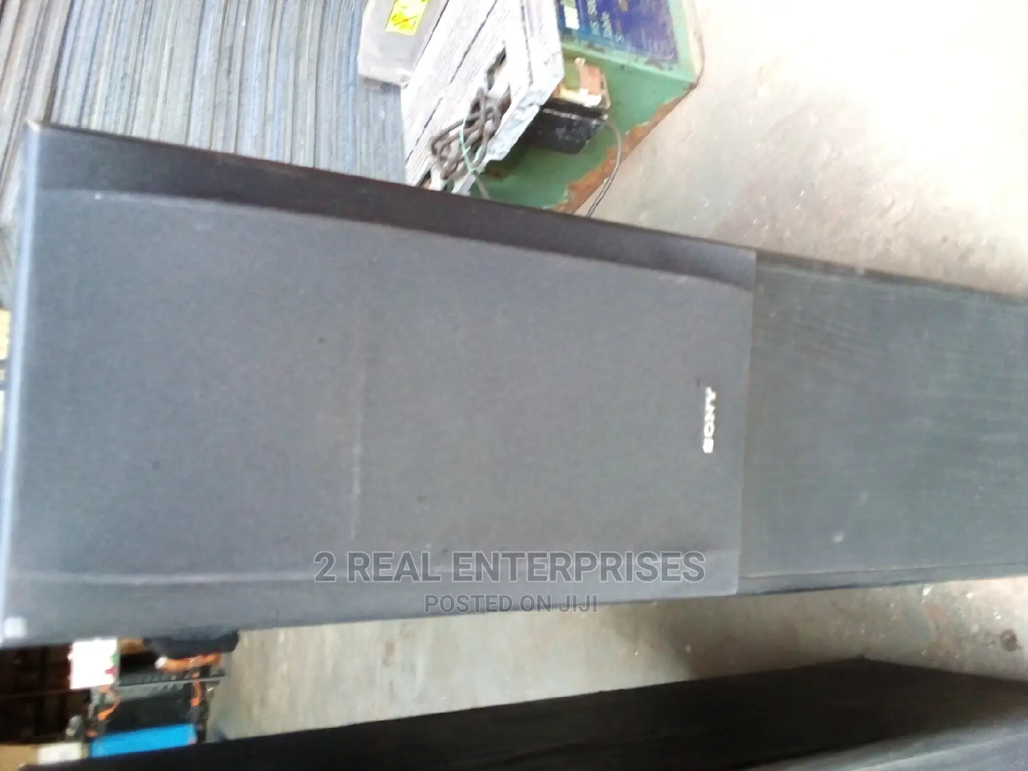 Sony 2 Long Loudspeakers 6 Ohms 90W