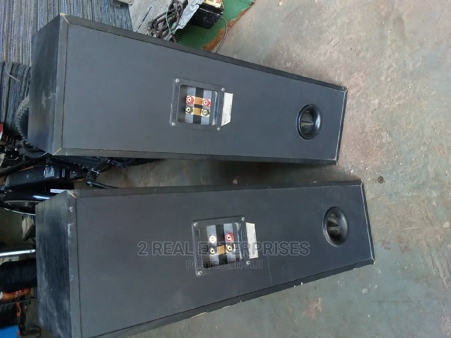 Sony 2 Long Loudspeakers 6 Ohms 90W