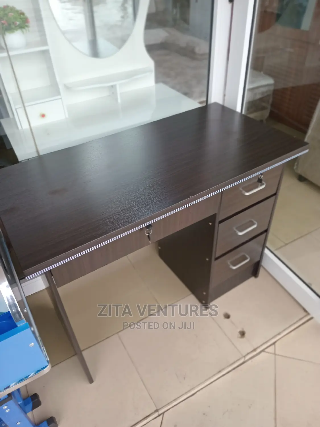 100cm by 75cm Office Table