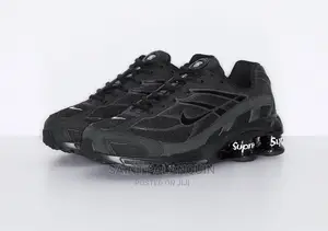 Black Supreme Nike Shox