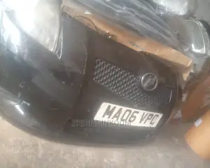 Vitz Front Cut