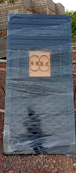 H Metal Gate