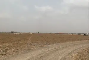 Expand Your Knowledge in the Field: Land at Ningo-Prampram
