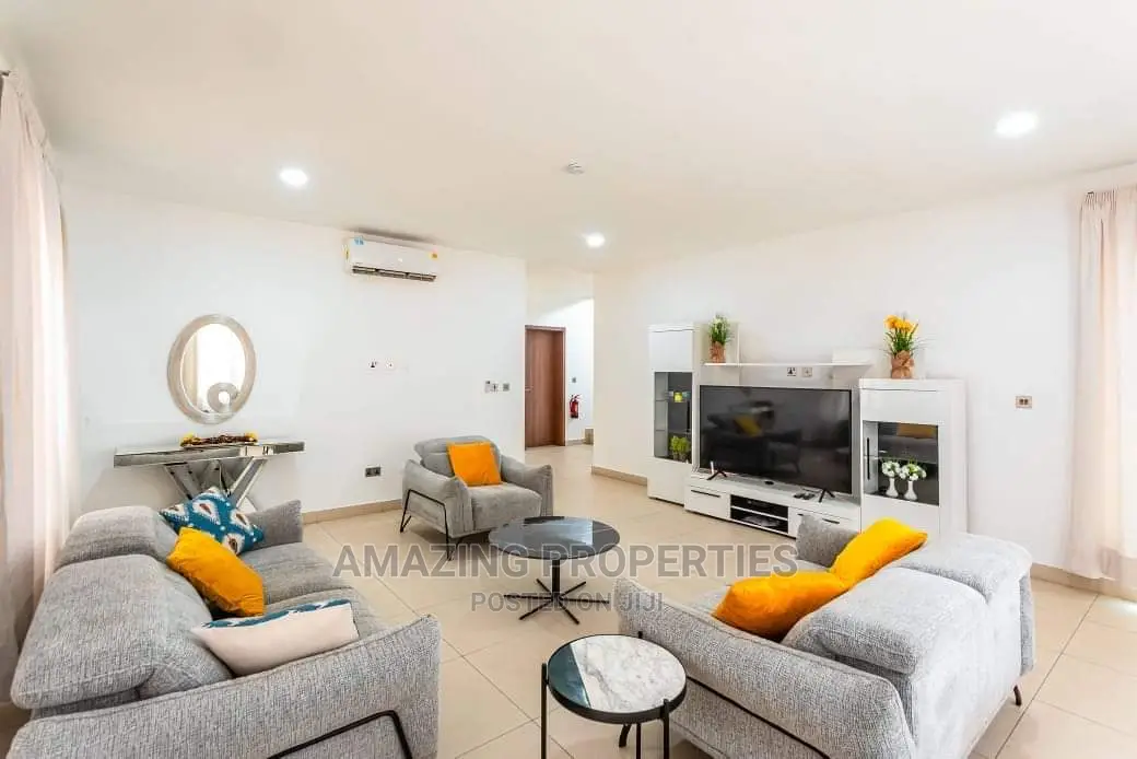 Furnished 4bdrm Townhouse / Terrace in Airport Residential Area