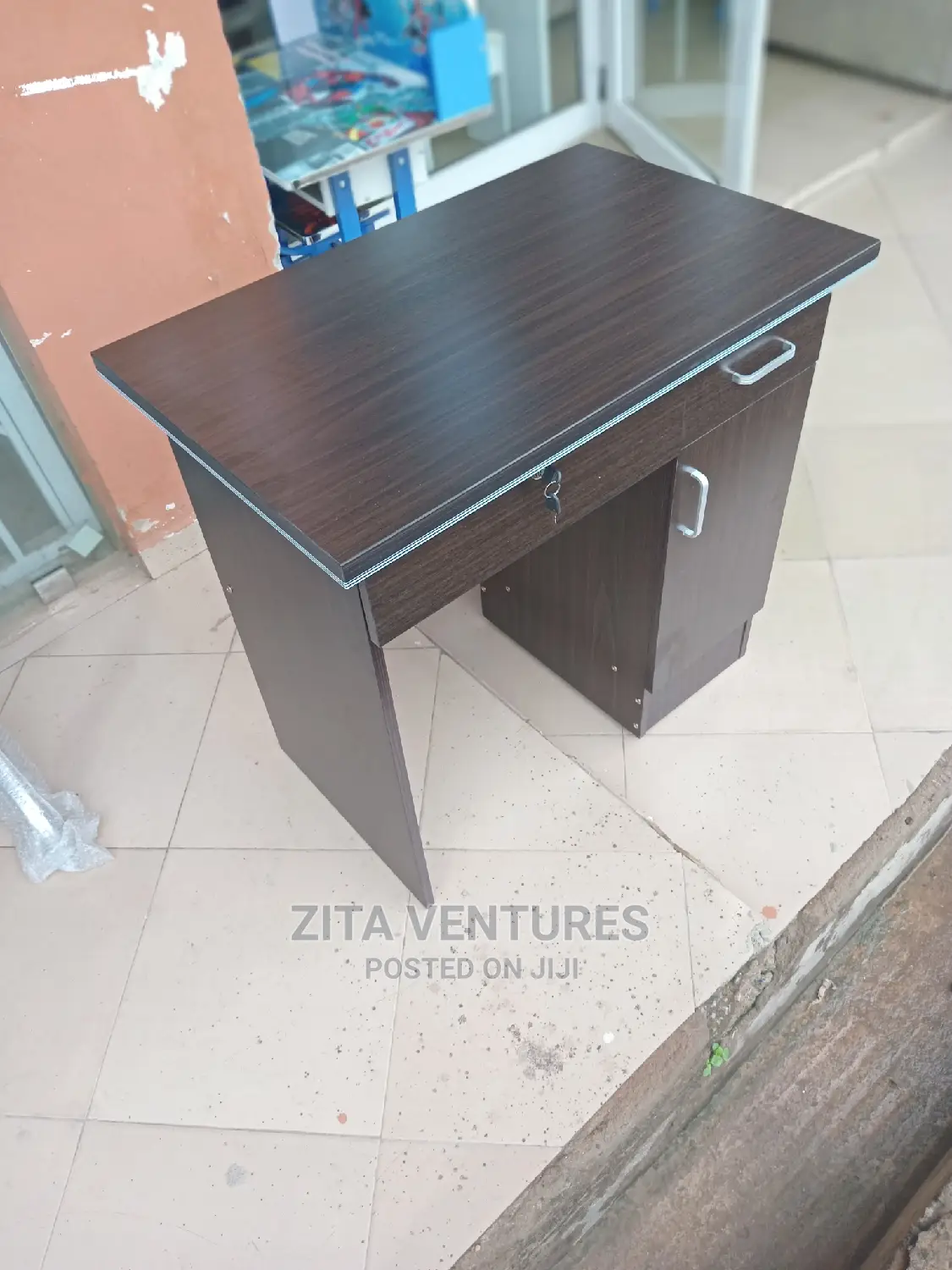 Office Desk