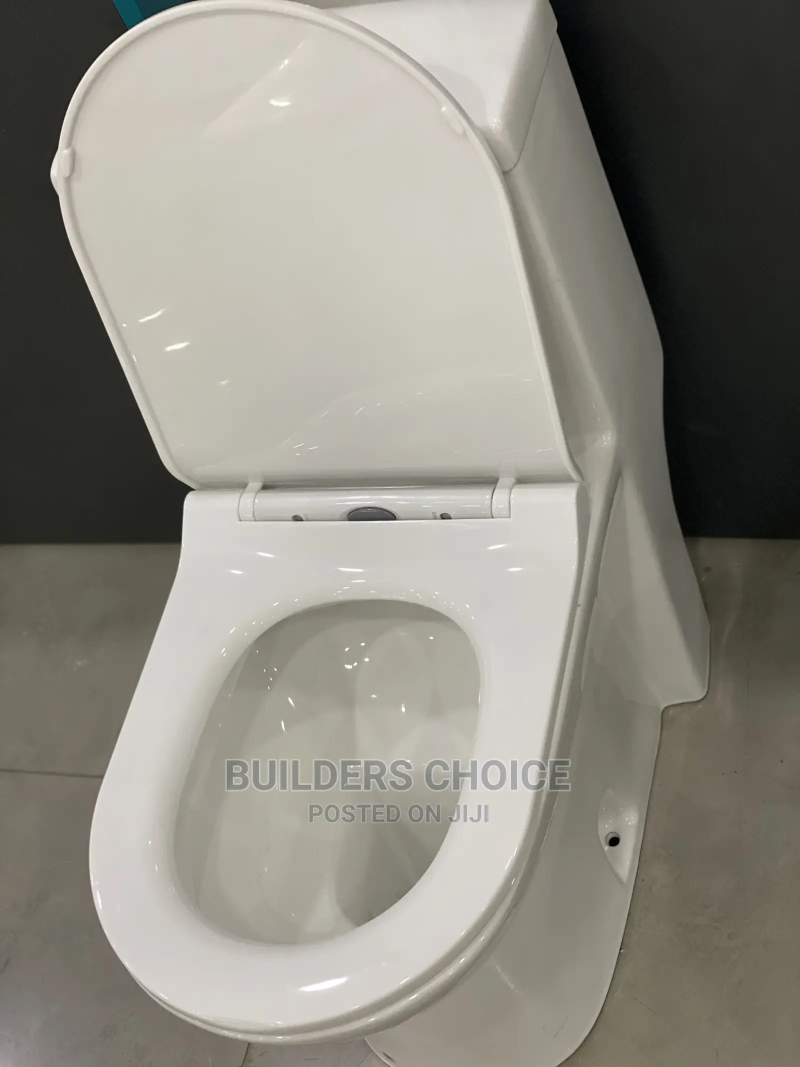 Combine Water Closet (Bs25)
