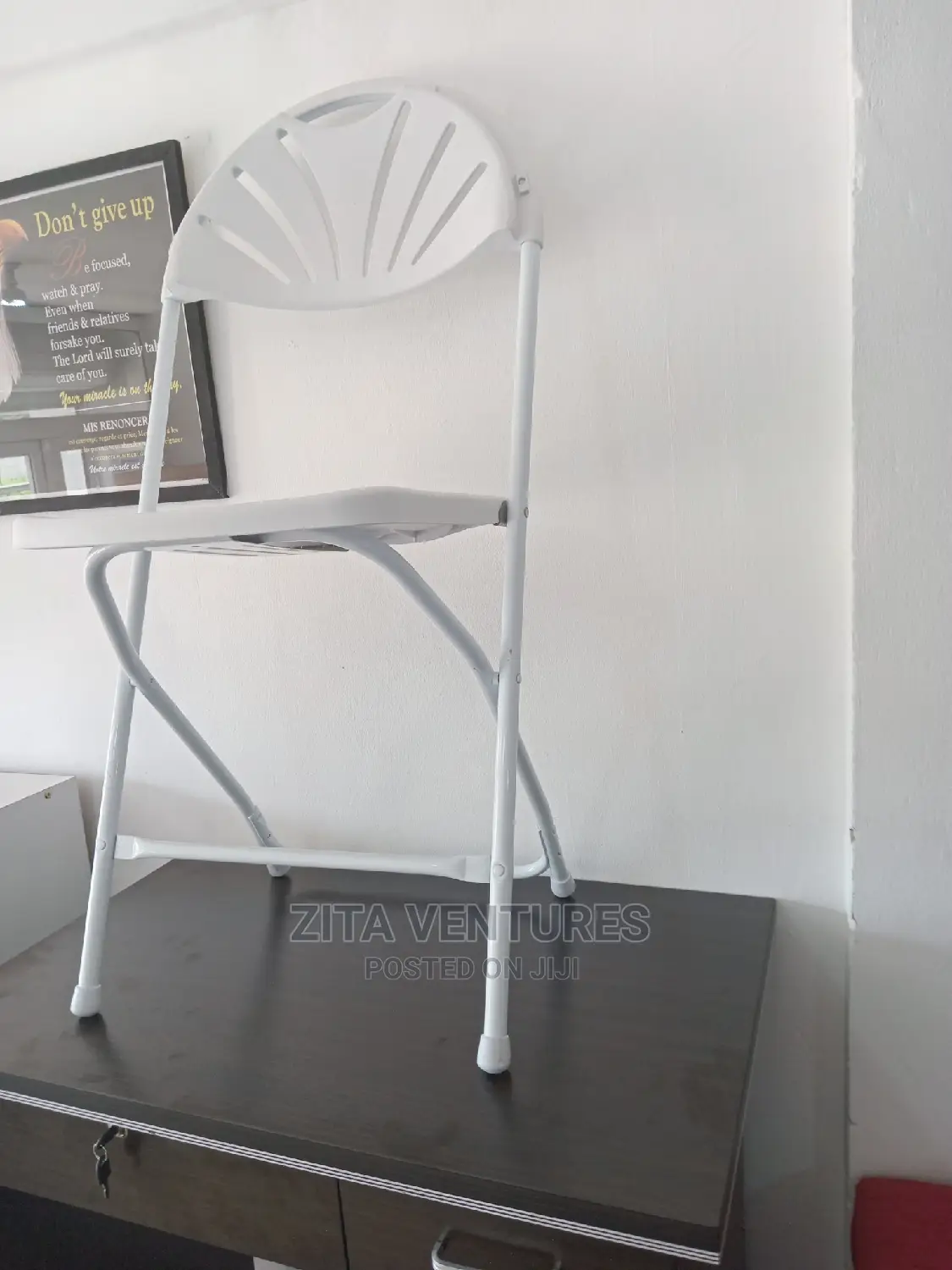 Foldable Plastic Chair