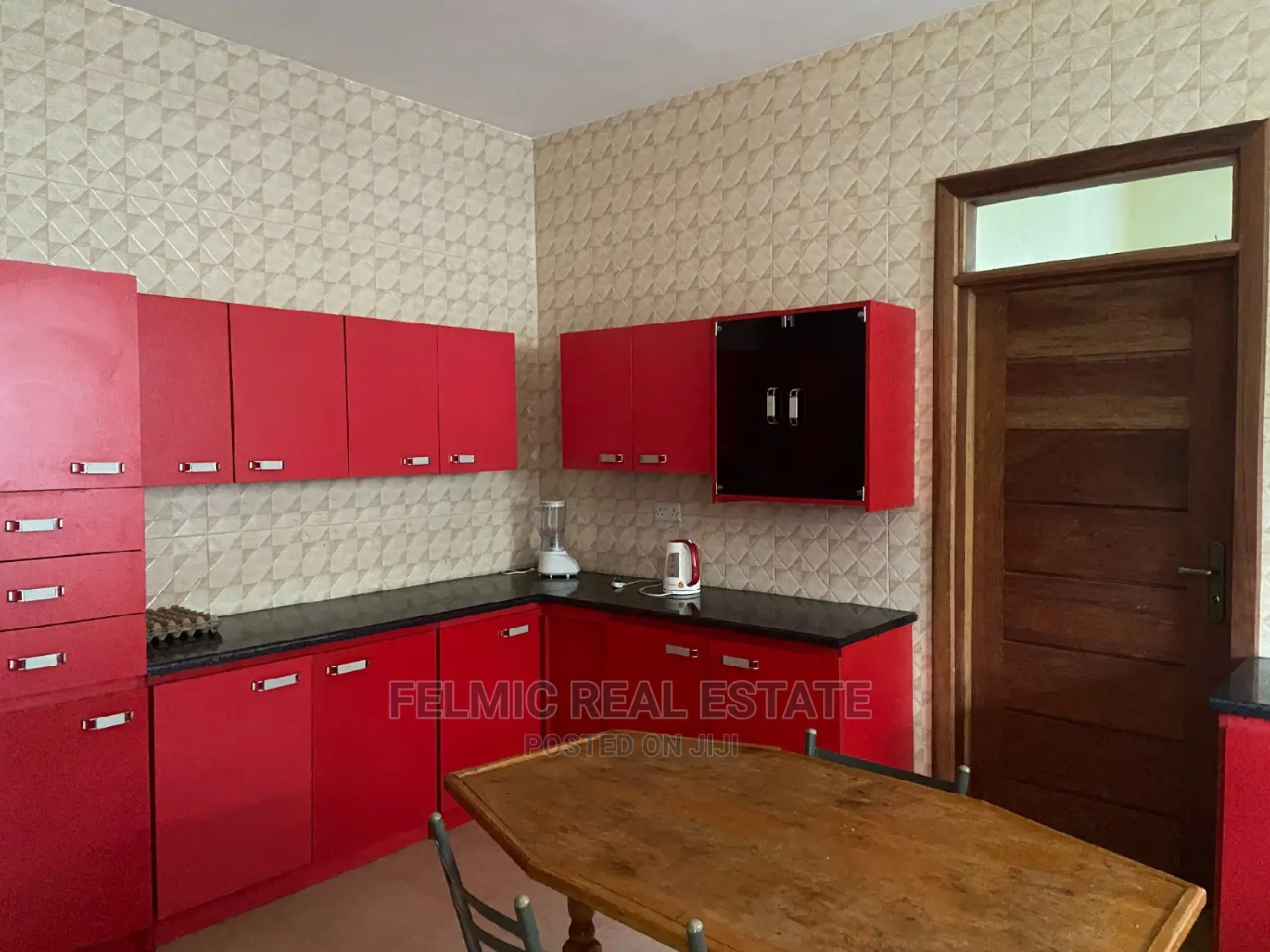 6bdrm Duplex in Felmic Real Estate, Pokuase for sale