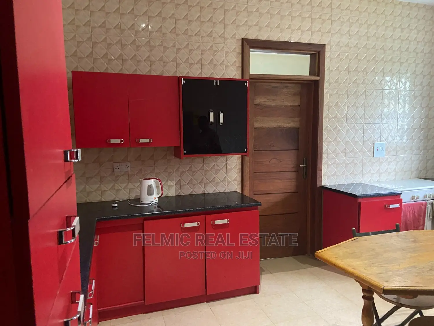 6bdrm Duplex in Felmic Real Estate, Pokuase for sale
