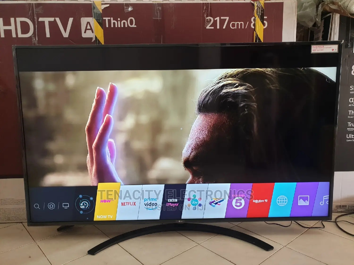 66 Inches Lg Uhd/HDR Smart Satellite Tv