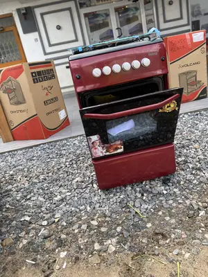 (Red Color)Fast, Reliable and Affordable Ferre 4 Burner.