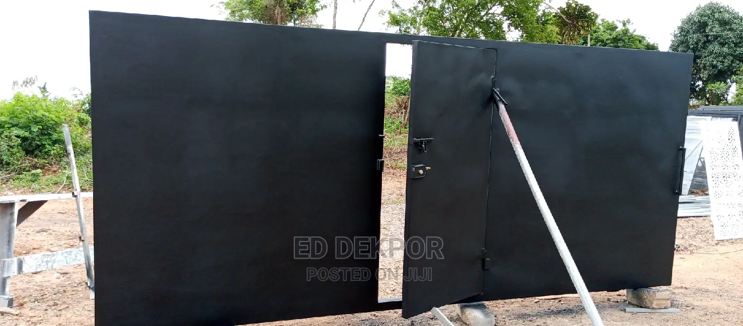 Cf Metal Gate