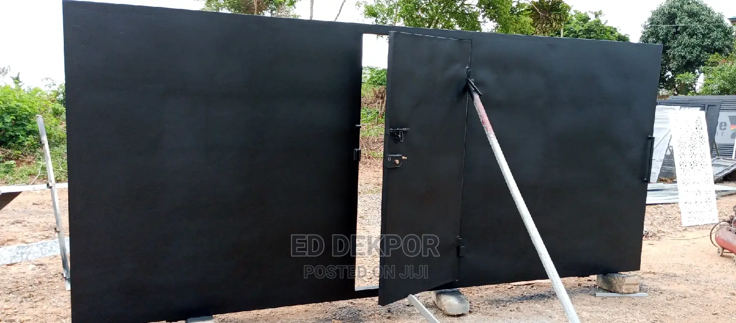 Cf Metal Gate