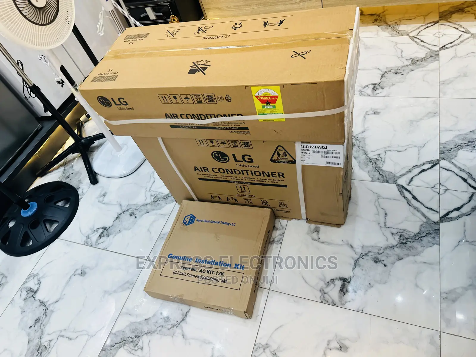 Friendly Budget LG Split Smart Inverter 1.5hp S4-Q12ja3a3