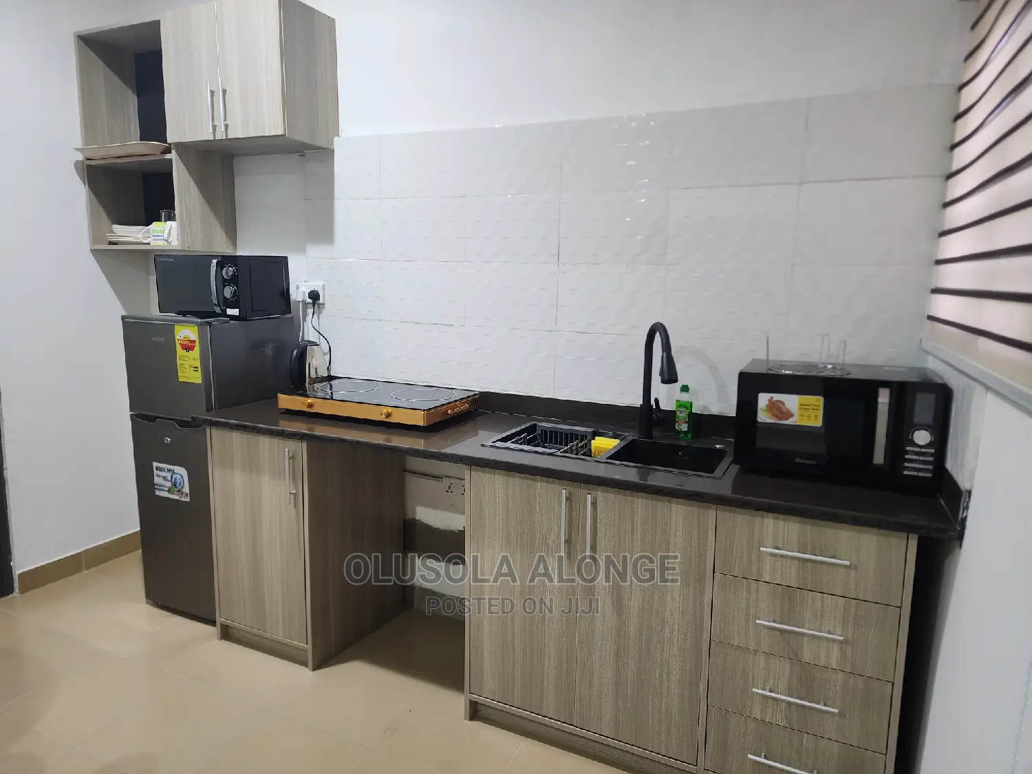 Masterpiece 2-Bedroom Apartment+Starlink Internet+Breakfast Daily Rate