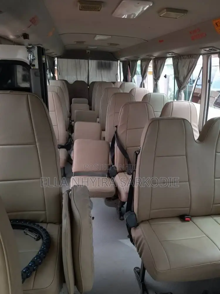 Bus Rental for Tour Sites.