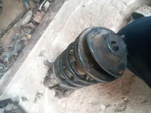 Mistsubishi Galant Front Absorber