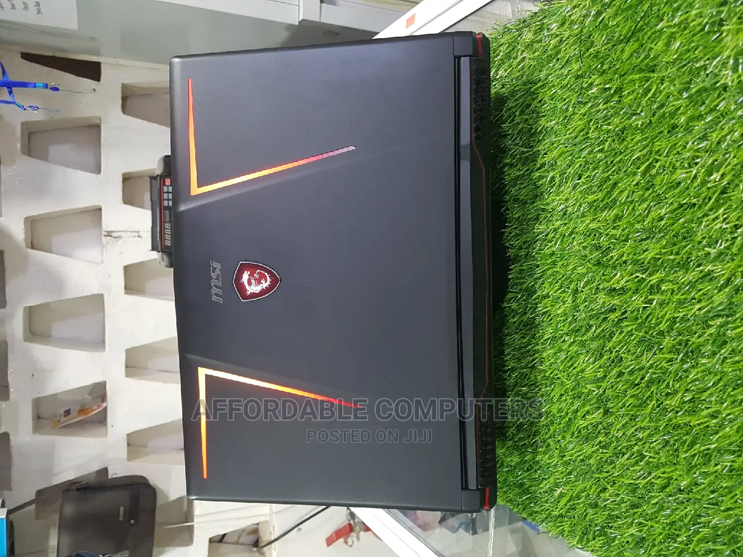 New Laptop MSI GE63 Raider RGB 8RE 16GB Intel Core I7 HDD+SSD 256GB