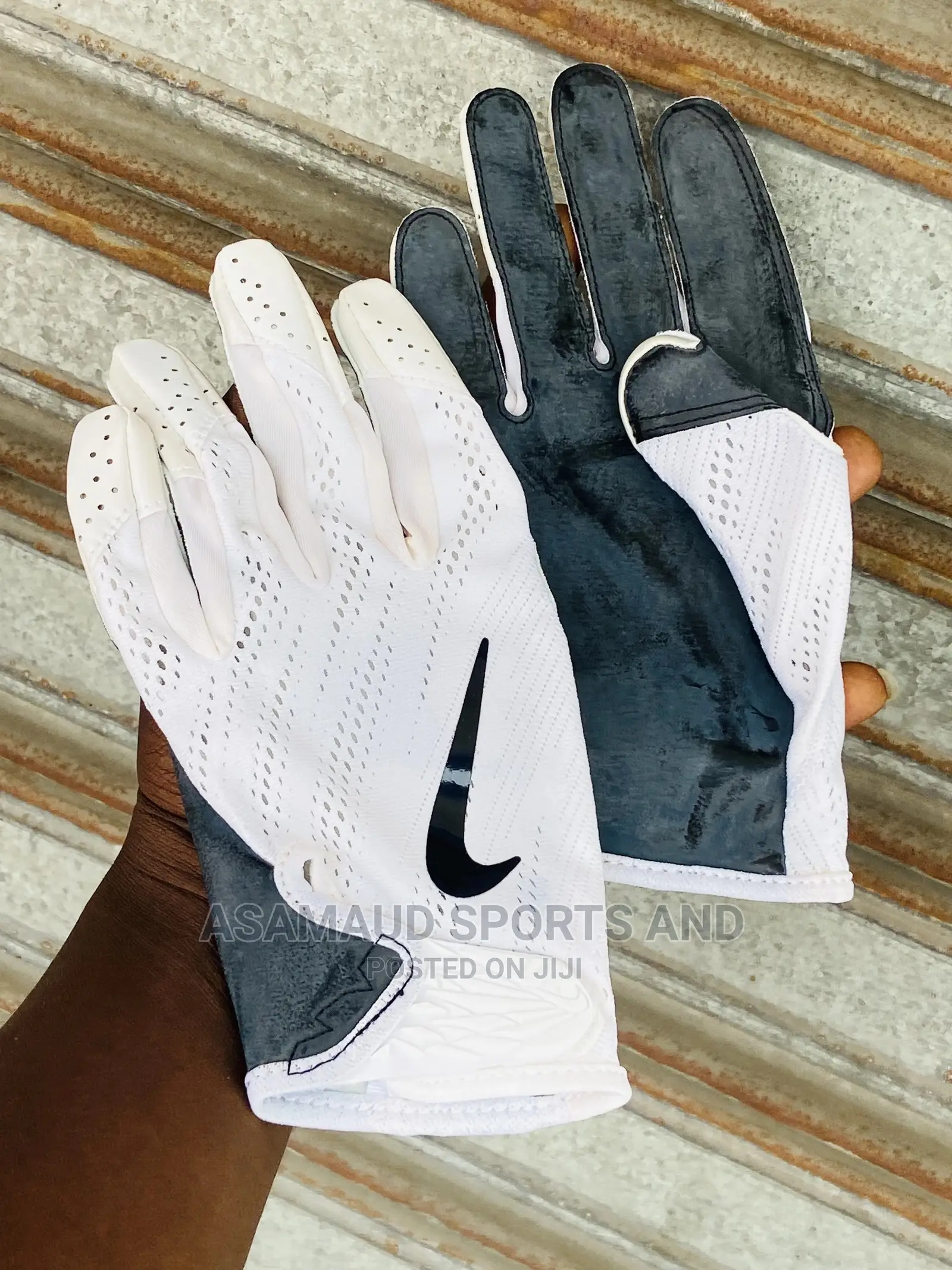 Original Golf Gloves at Cool Price