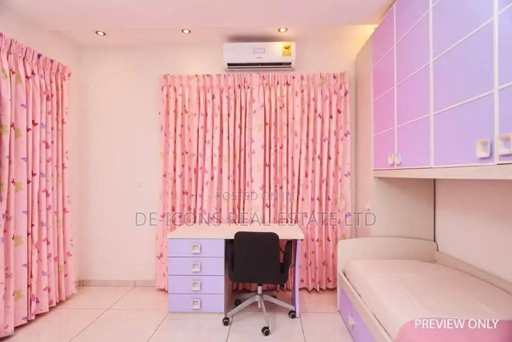 4bdrm Duplex in De-Icons Real Estate, Ga South Municipal for Sale