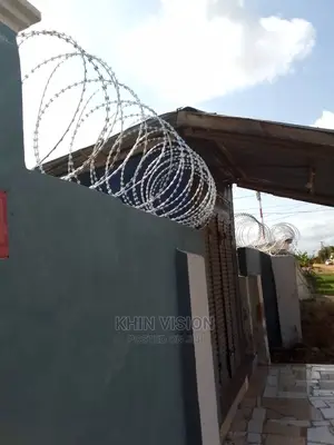 Razor Fence Installations Without Power