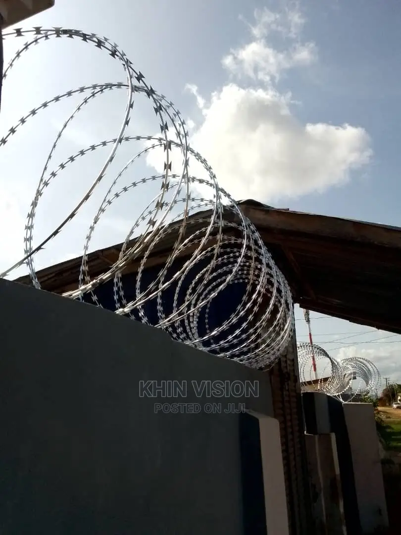 Razor Fence Installations Without Power