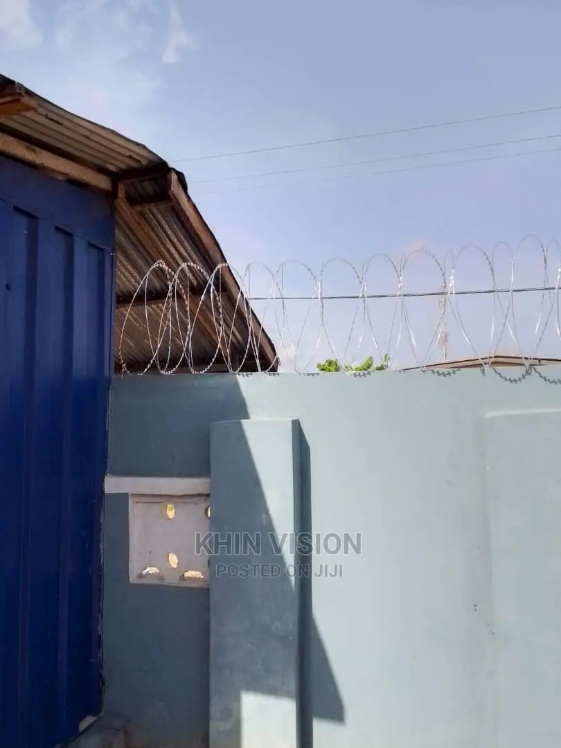 Razor Fence Installations Without Power