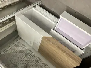 Retractable Center Table