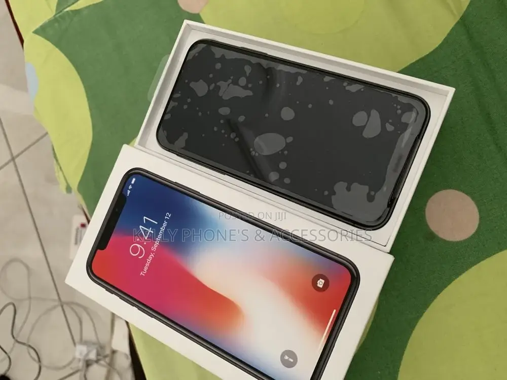 New Apple iPhone X 256 GB Black