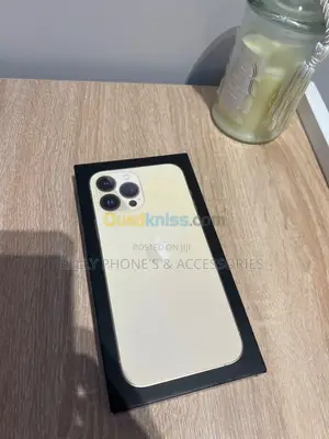 New Apple iPhone 11 Pro Max 64 GB Gold