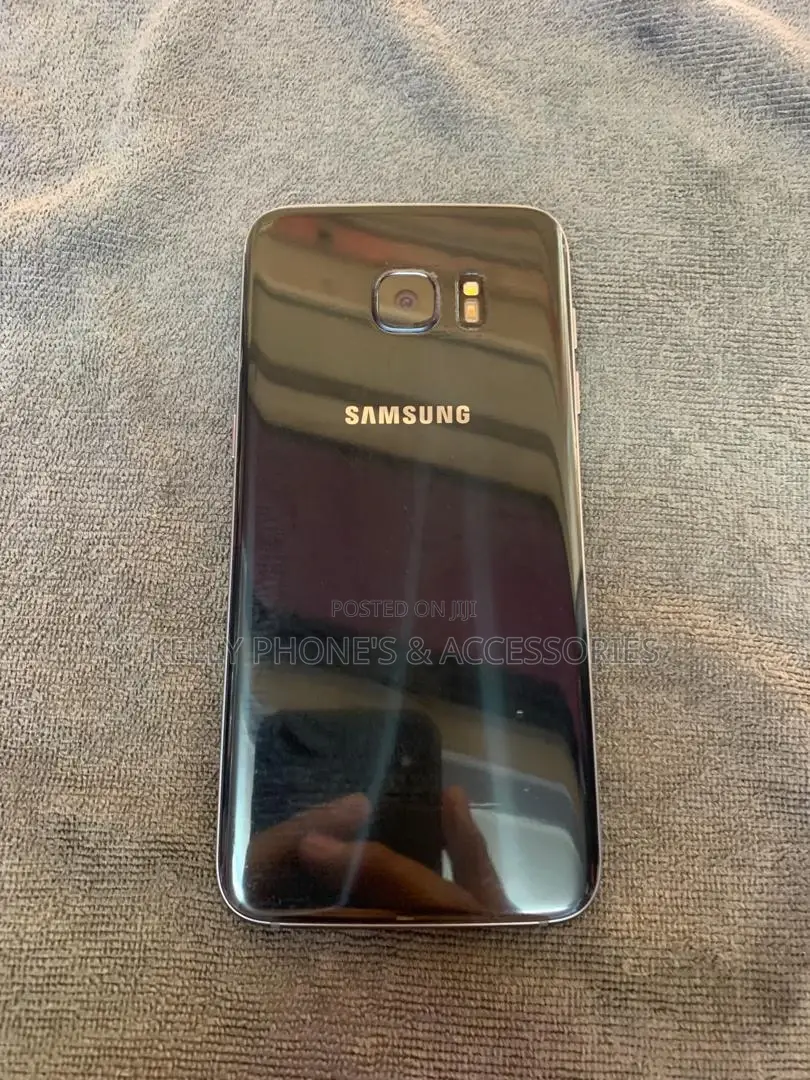 New Samsung Galaxy S7 32 GB Gold