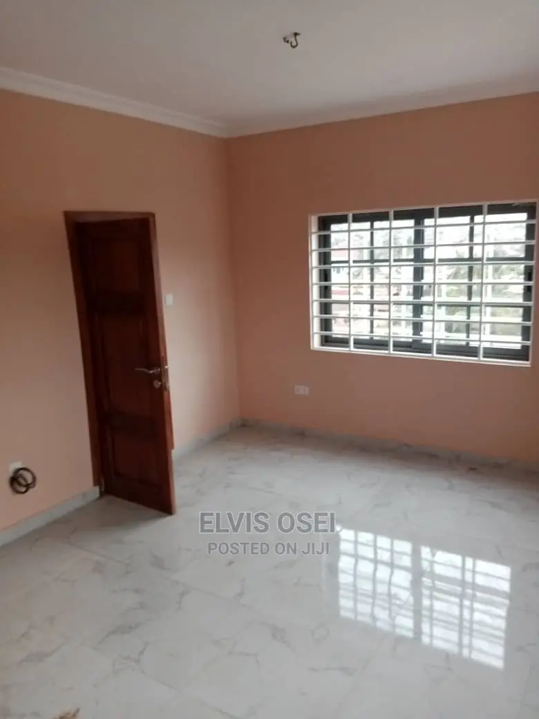2bdrm Apartment in Botianor, Weija for Rent