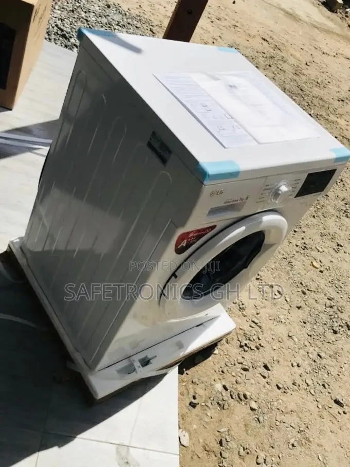 LG F2V5PYP2T 8kg Front Load Washer AI DDTM Steamtm Thinq