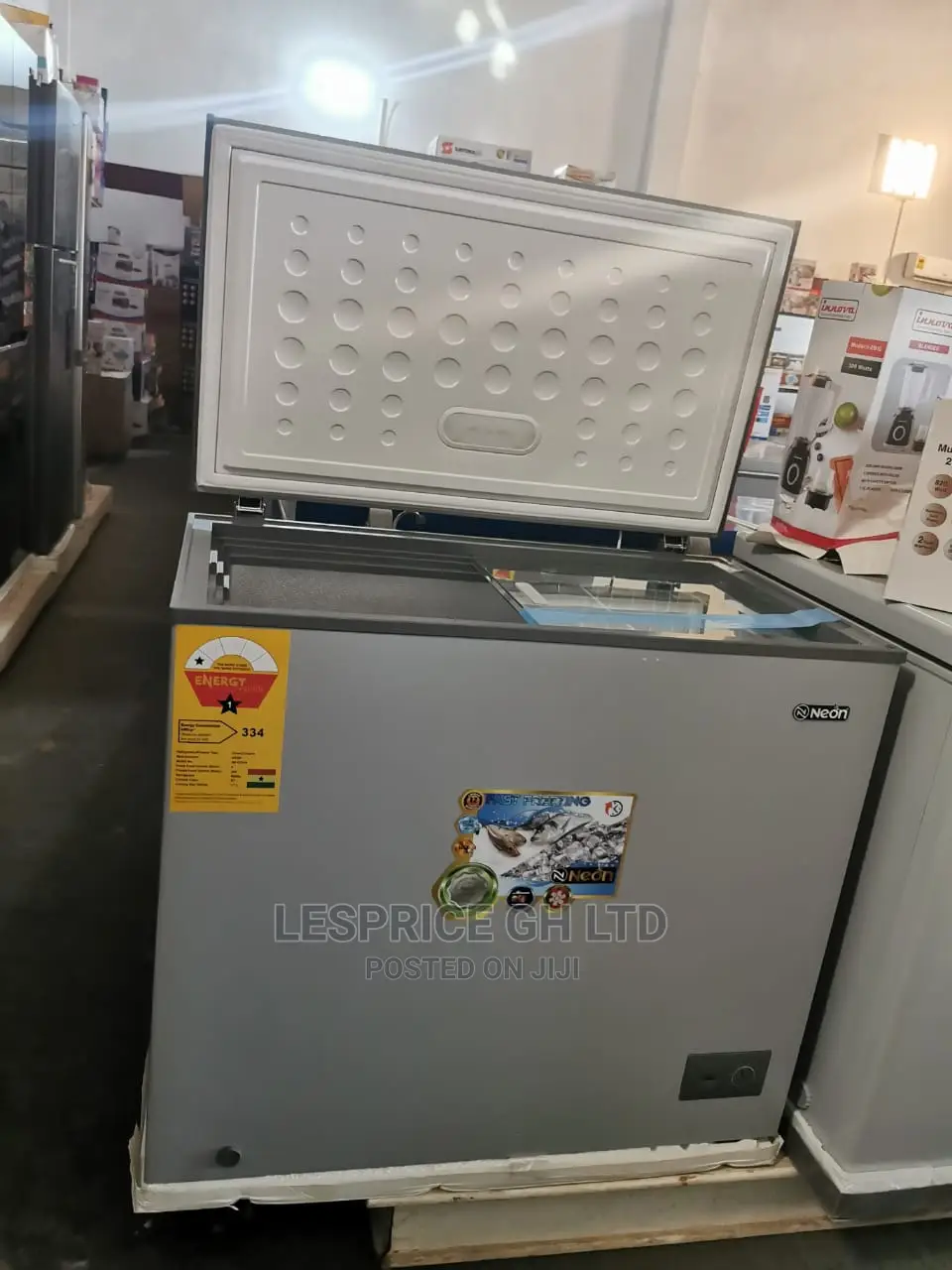 Top Neon Chest Freezer 200L