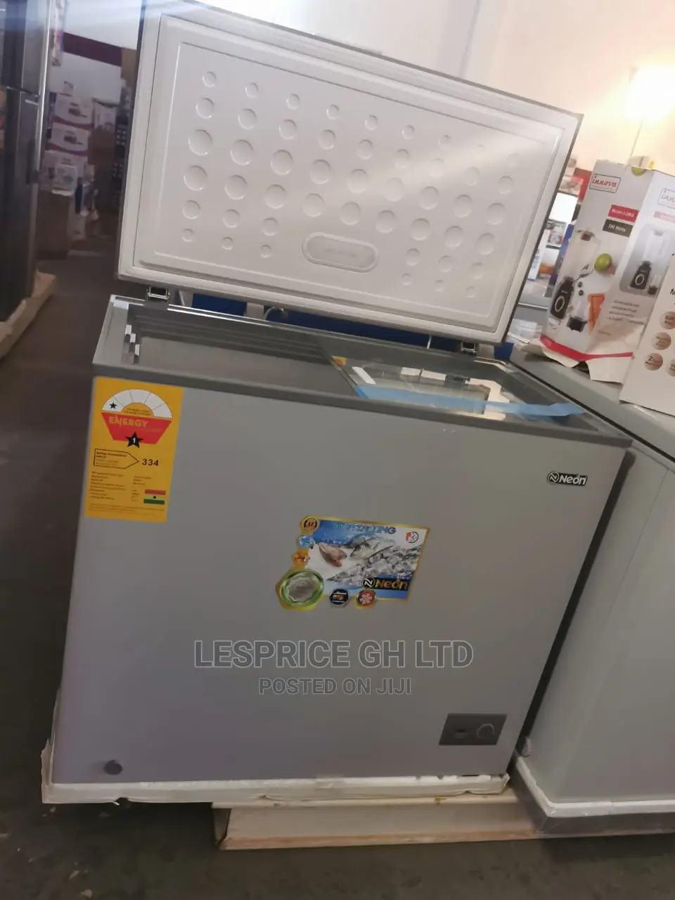 New in Box Neon Chest Freezer 200L