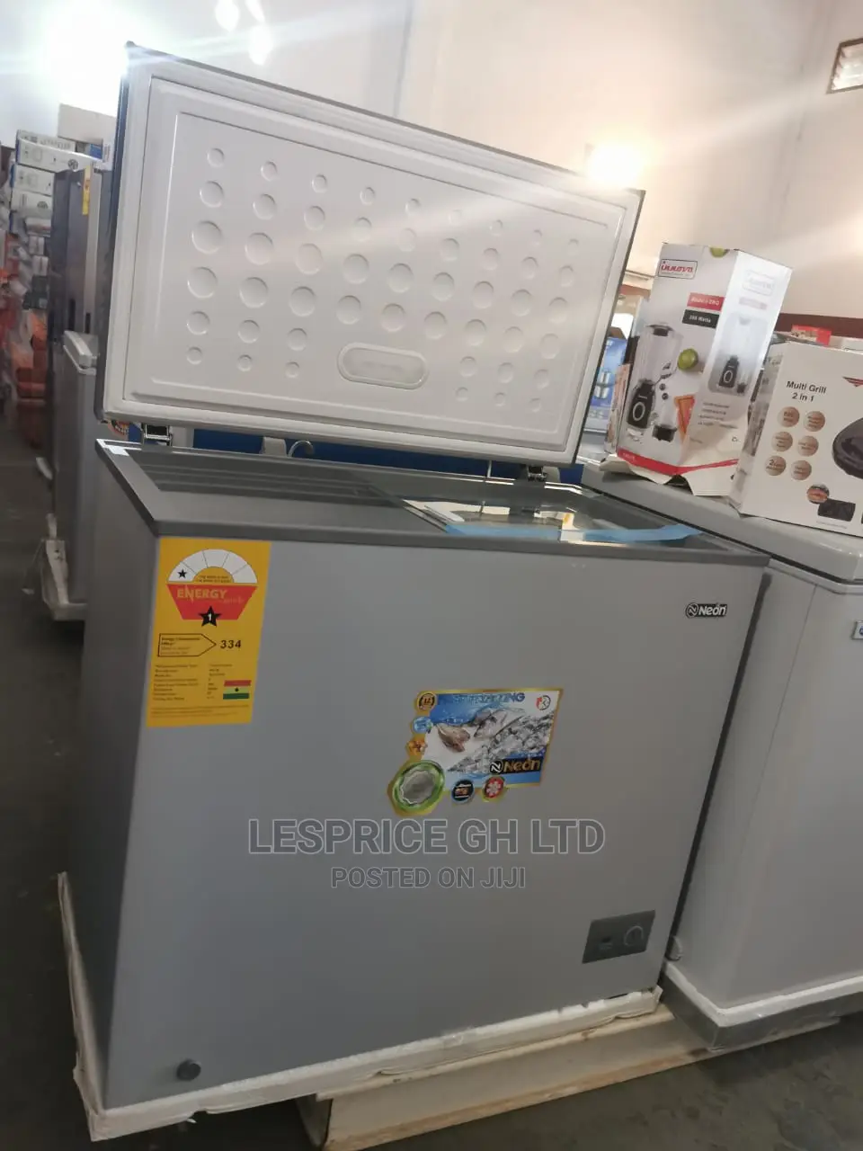 New Arrival Neon Chest Freezer 200L