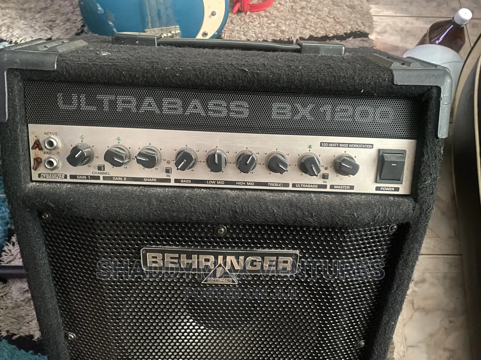 Behringer Ultra Bass BX1200 Bass Combo