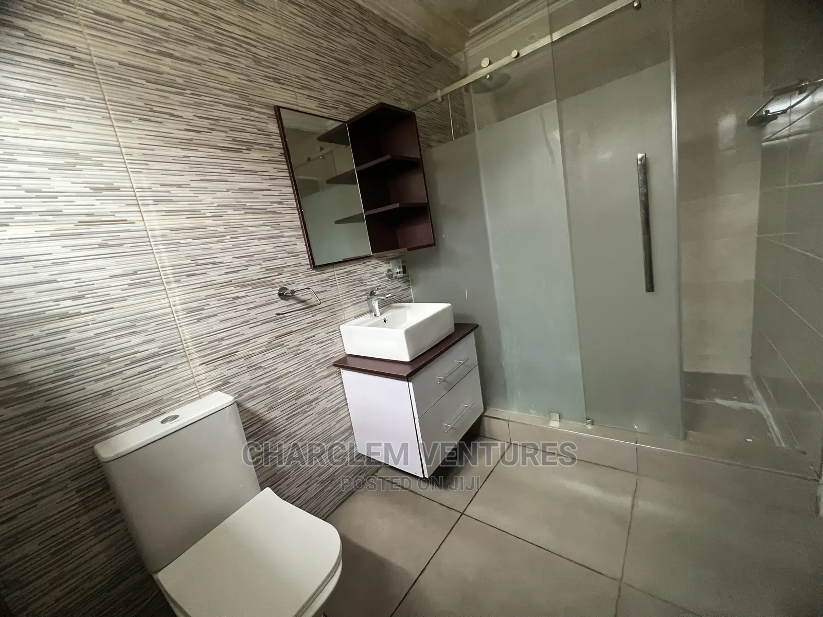 2bdrm Apartment in Charclem Ventures, East Legon for Rent