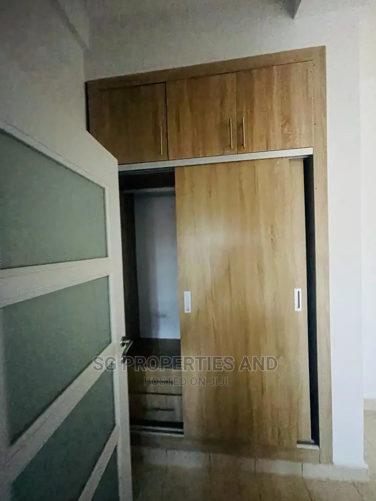 1bdrm Apartment in Coastal, Spintex for rent
