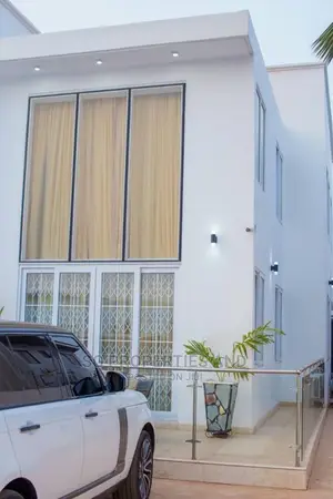 Furnished 4bdrm Mansion in a C Mall, East Legon for Rent