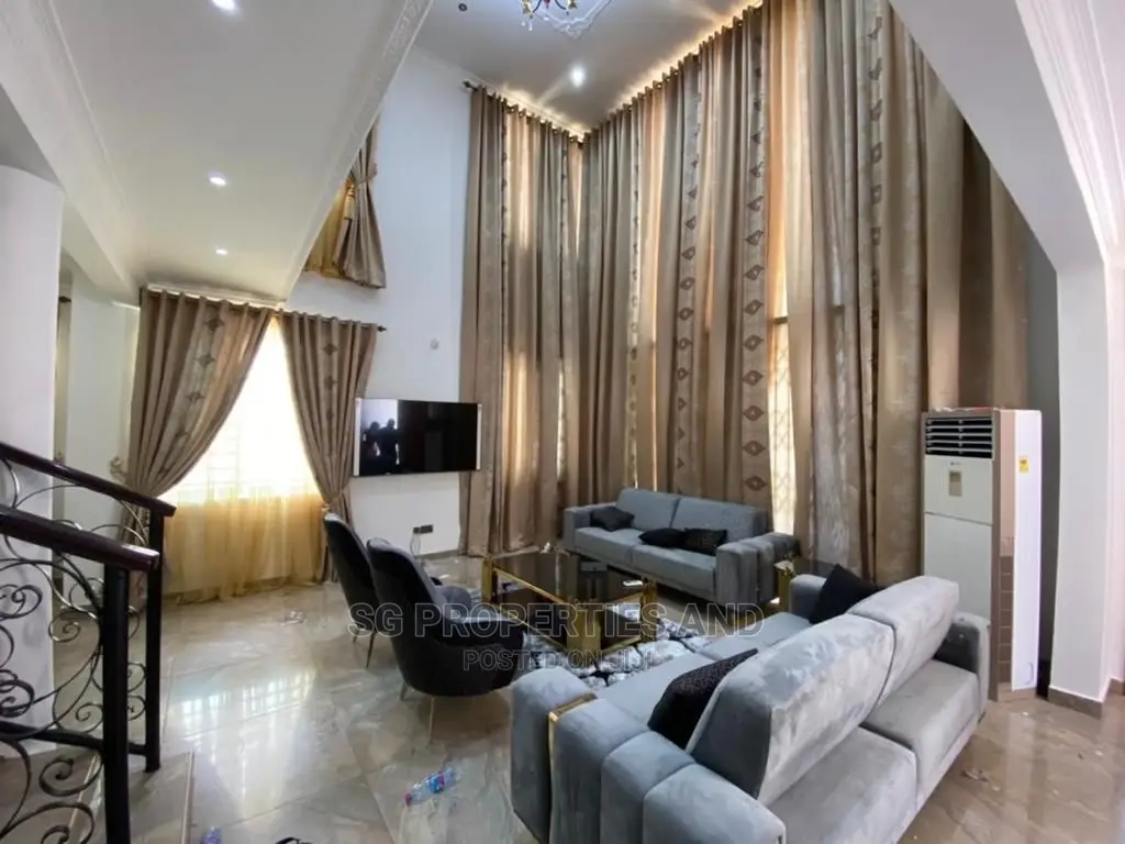 Furnished 4bdrm Mansion in a C Mall, East Legon for Rent