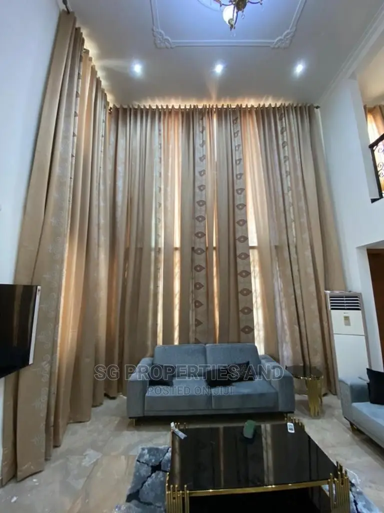 Furnished 4bdrm Mansion in a C Mall, East Legon for Rent