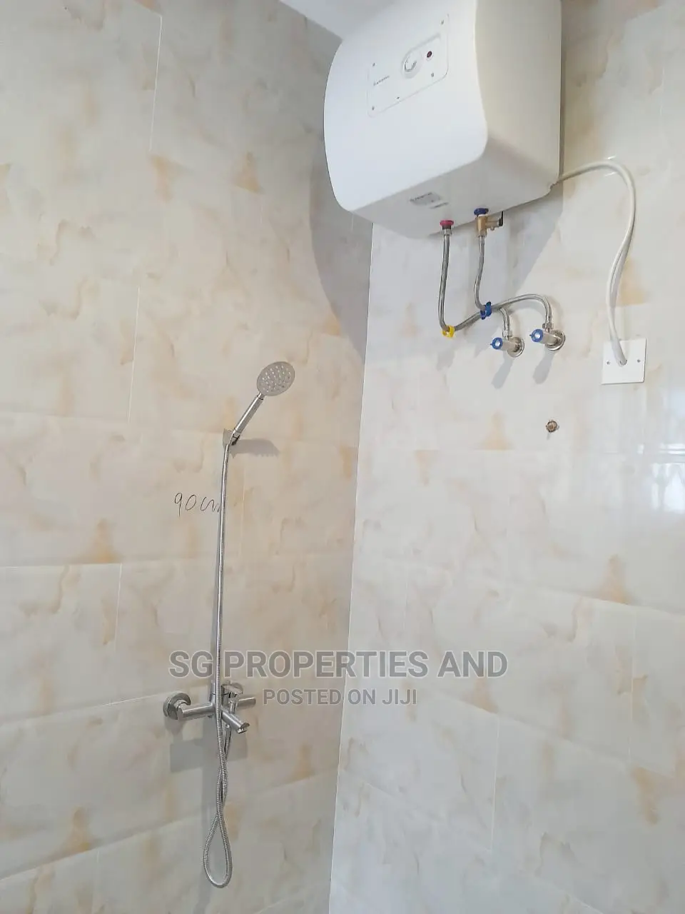 2bdrm House in Community 20, Spintex for rent